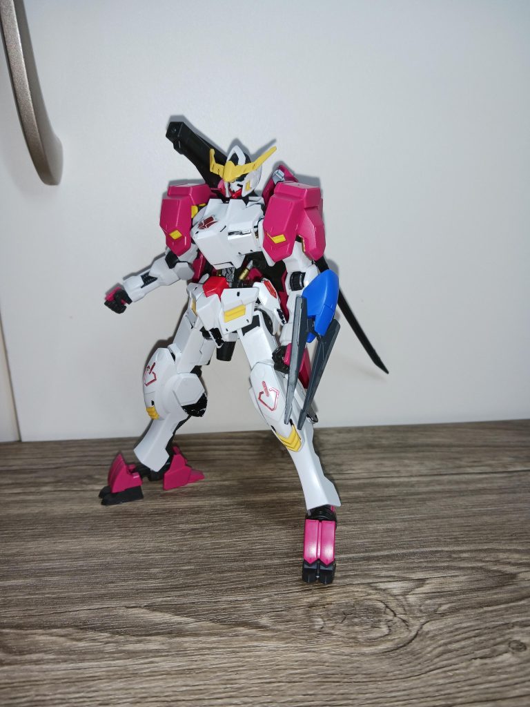 後に改修されたのが第2形態である。今回は、以上となります。次回は、レイのASW-G75ガンダムアスモダール(仮)の予定です。ご覧いただきありがとうございました(zaku-kao5)