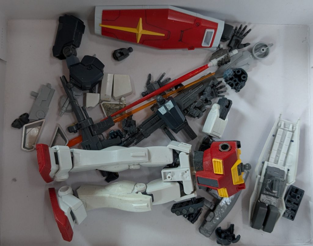 一体にまとまりそうなものをチョイス