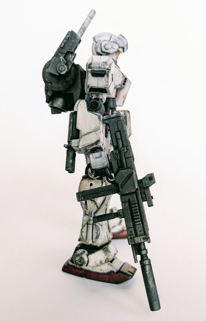 動画や作例など見ながら、見様見真似でやってみましたが「ほんとに金属の錆に見える〜」とか「なんか古い重機っぽくなってきた〜」とか、喜びながらやっていると、ついやり過ぎに・・・