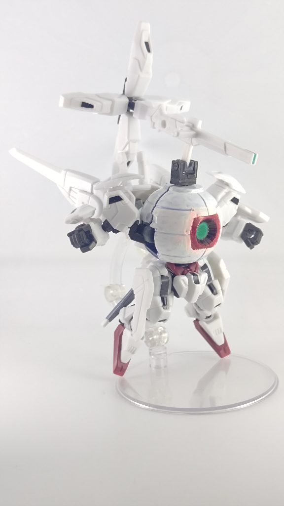 頭部のライフル接続部は市販のジョイントで回転・前後の仰角をつけられるようにしています。