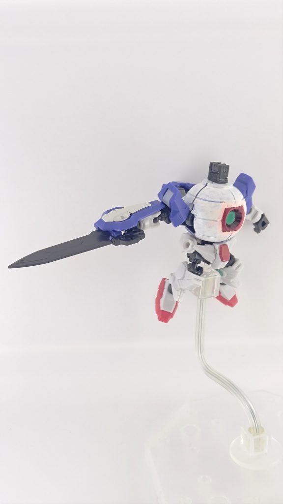 そのためモビリティジョイントのパーツを交換して〇〇ボールを作って遊ぶことができます。写真はボールエクシア。