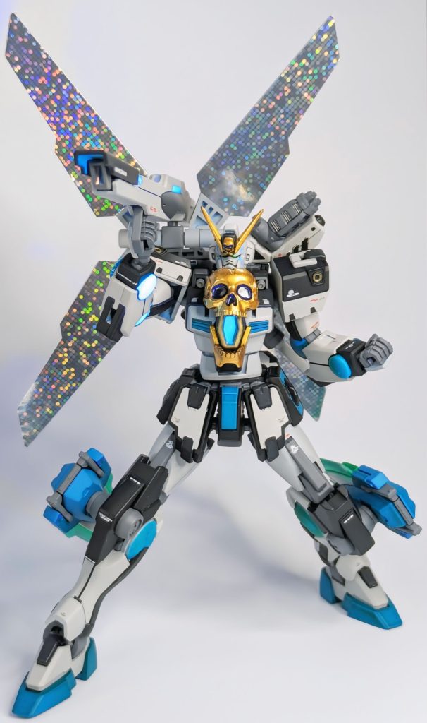 一瞬でエネルギーが空になりそうな構え笑本当は、リフレクターには付属のシールではなくて、ホログラム仕様のフィニッシュシートを使いたかったのですが、時間と技術の不足で断念...いつかリベンジしたい...