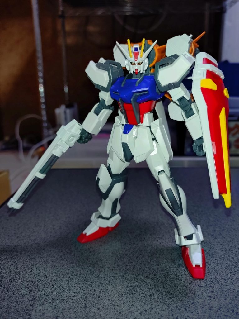 作品名：HGガンバレルストライクガンダム<p>HGCEストライクガンダム本体とガンプラオプションパーツのガンバレルストライカーを組み合わせて「HGガンバレルストライクガンダム」を再現してみました。(⁠^⁠^⁠)</p>