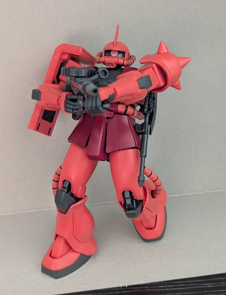 意外とあちこちの関節が動き回って、逆にこのポーズが決めにくかったですね笑。