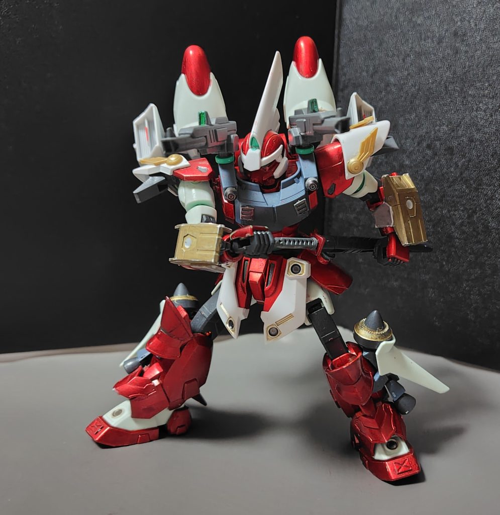 モビルジンの近接武器といえば重斬刀ですが、この機体にはハイマニューバ2型が持っていた刀の改良型を持たせてます。※SDの佐助デルタの忍刀を用いてます。