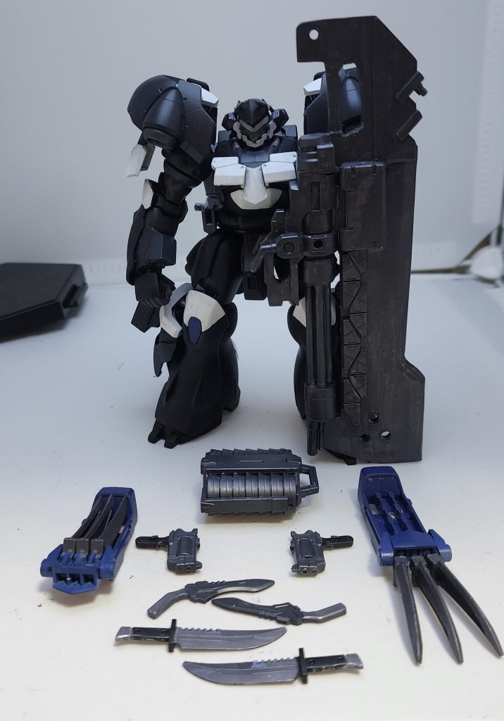 全武装右腕にヒートロット内蔵