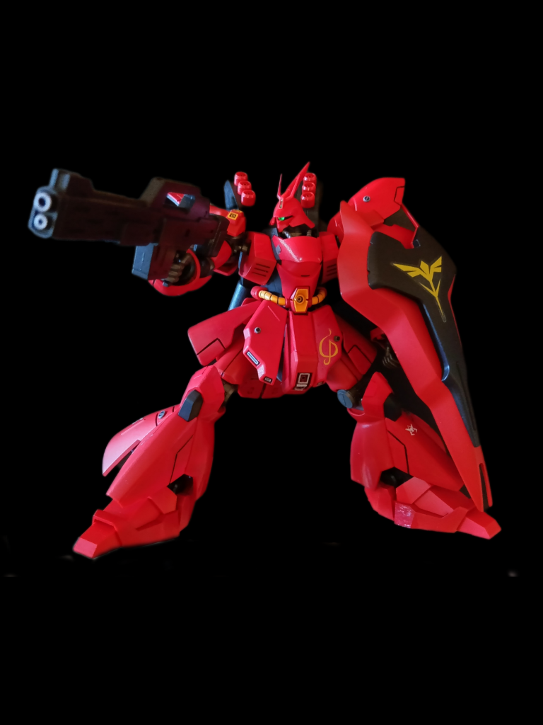 ジオン系はどっしりしててポーズも様になりますね〜(zaku-kao6)