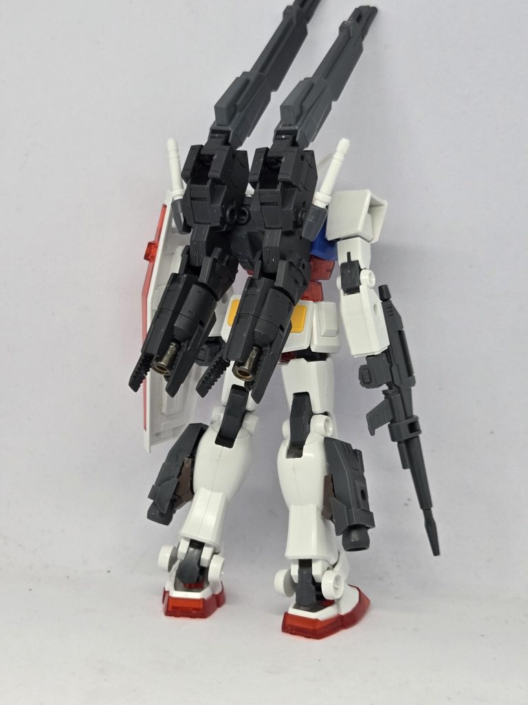 なんちゃって高機動型ガンダムその②–4枚目/制作者：英吉