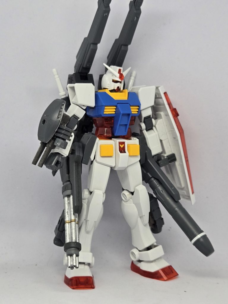 腰装甲には３㎜穴開けたので武装追加したりもできます