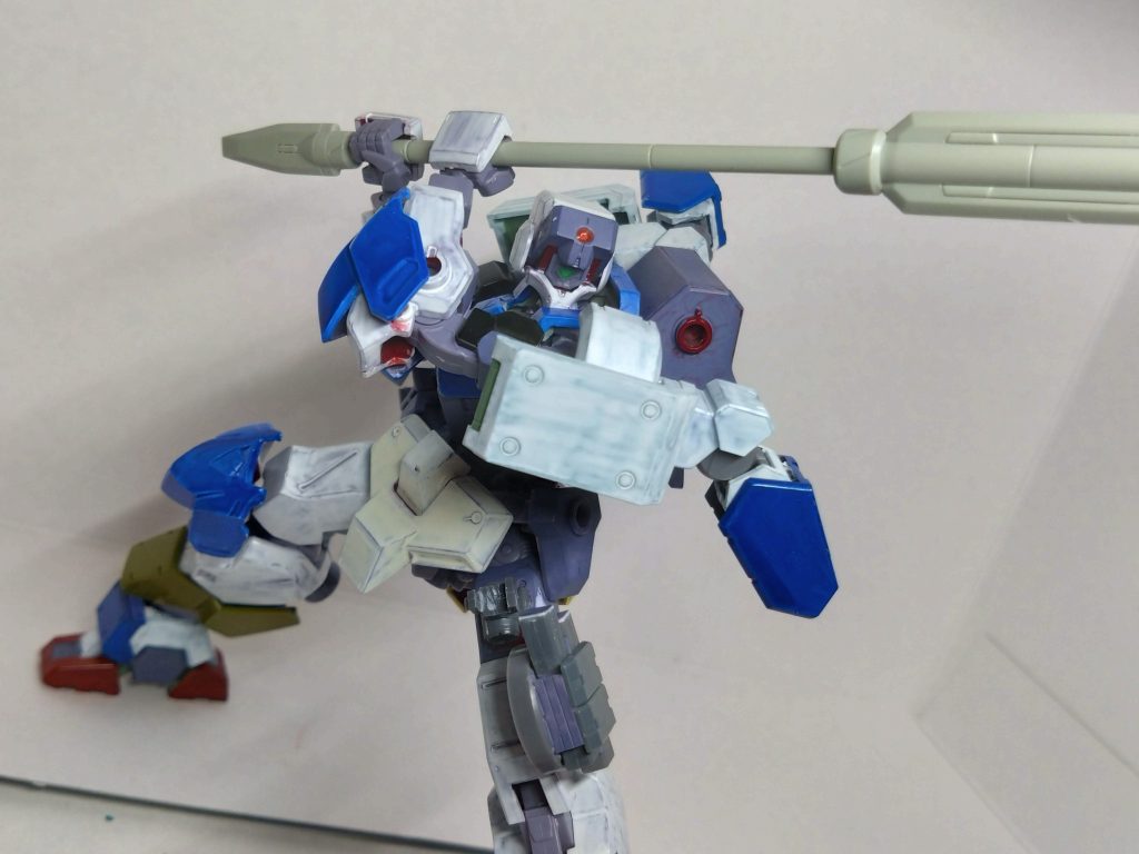 ちゃんと中も色を塗り分けてます(フレームは未塗装)使用キットは以下のとおりですベース機…イオフレーム獅電他…ゲイレール、バルバトスルプスレクスジェガン系のビームライフルその他ジャンク