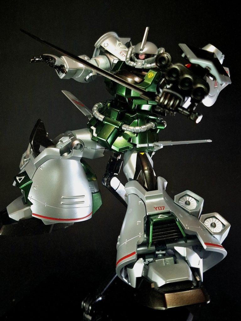 本機はアプサラス計画を遂行するチベットのラサ開発基地において数機の試験が行われているが、これはアプサラスの護衛用としてギニアス・サハリン技術少将がサイド3から運び込んだパーツを組み上げた機体であり、少なくとも3機が運用されている。地球連邦軍の特務小隊の記録映像によると、離陸後のザンジバル級機動巡洋艦「ケルゲレン」への空中での収容行動が確認されている事から、この機体の飛行能力、推進エンジン推力がいかに強大なものとして完成されていたかが推測される。