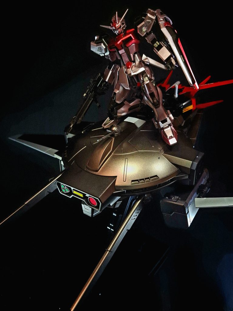 AIM-902 自律誘導中距離空対空ミサイル グランド機体左右に搭載された6連装の空対空ミサイルポッド。