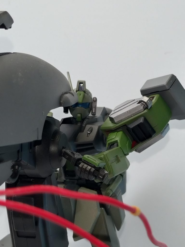 砲撃砲撃時に必ず随伴機が必要な装備ですが、火力に特化した装備が好きなので今後もぼちぼち作って行こうと思います。