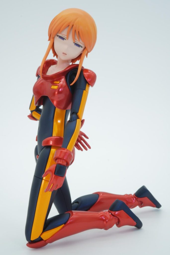 瞳デカールの種類がかなりあるのですが、なぜか笑顔パターンがなかったのは残念でした。後、デカール多くても3種類しか選べないので、顔パーツが全部で5つぐらい欲しかったです…