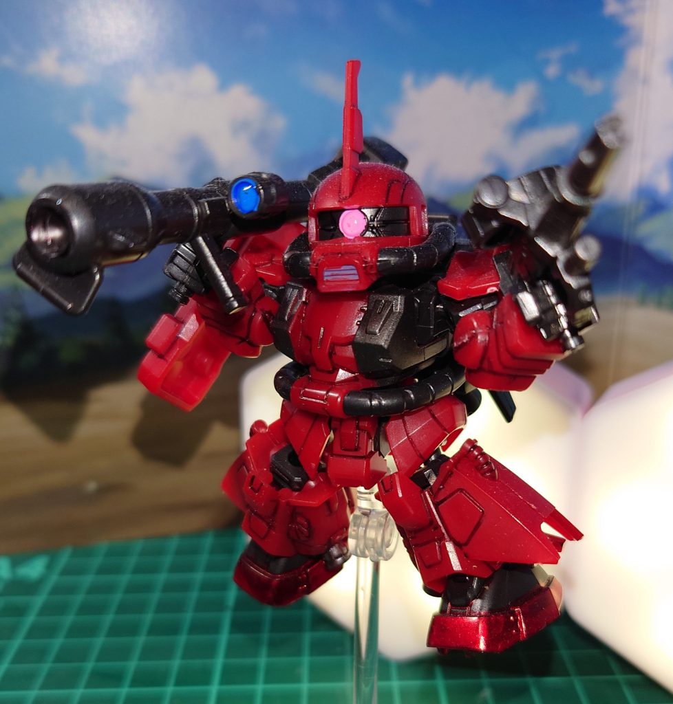 宇宙世紀のジョニ赤ことジョニー・ライデン専用高機動型ザクⅡ みんな大好きですよね モノアイやバズーカスコープはレジン処理してます ザクマシンガンのスコープは忘れてました… 部分塗装・スミ入れしてトップコートかけてます