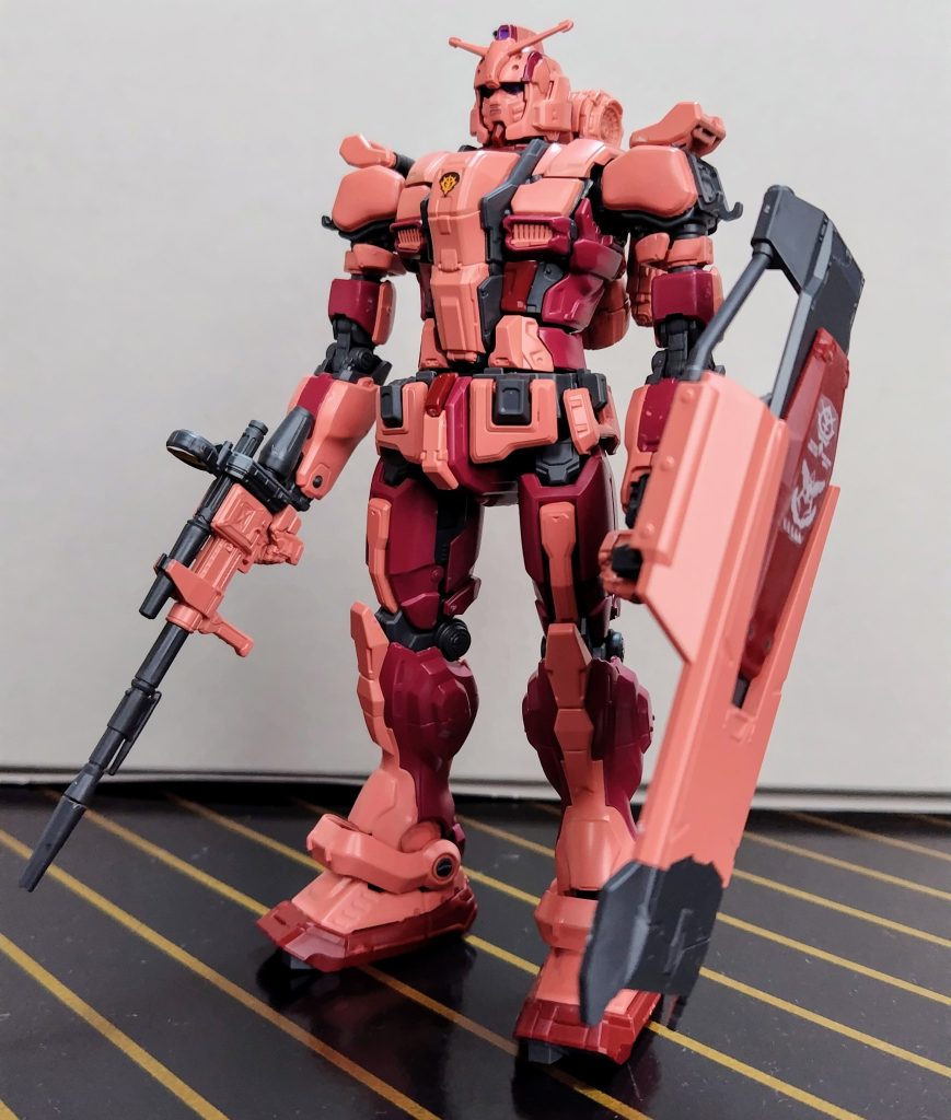 赤いガンダム（？）–2枚目/制作者：AKI