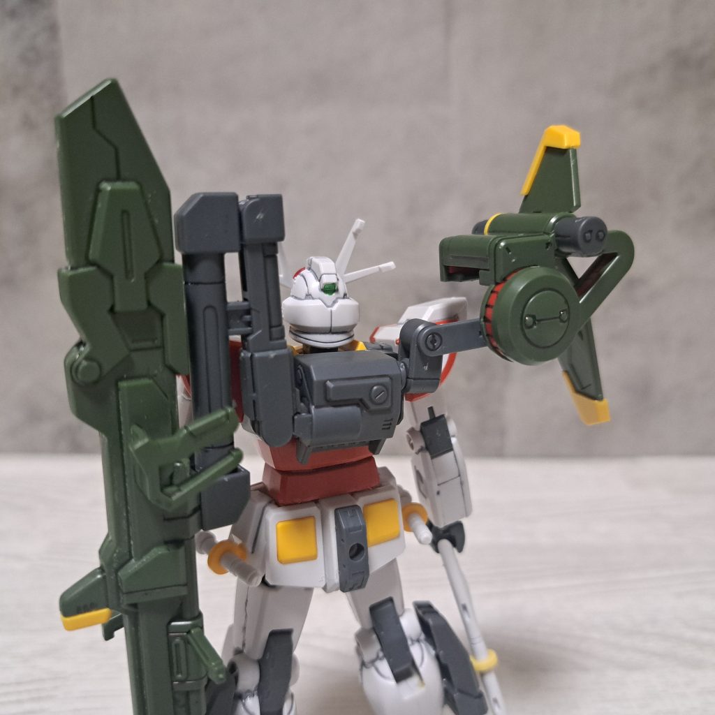 コンボウェポンポッドはアナザートライアルランチャーストライカーをモデルに、30MMの余ったパーツで改造。