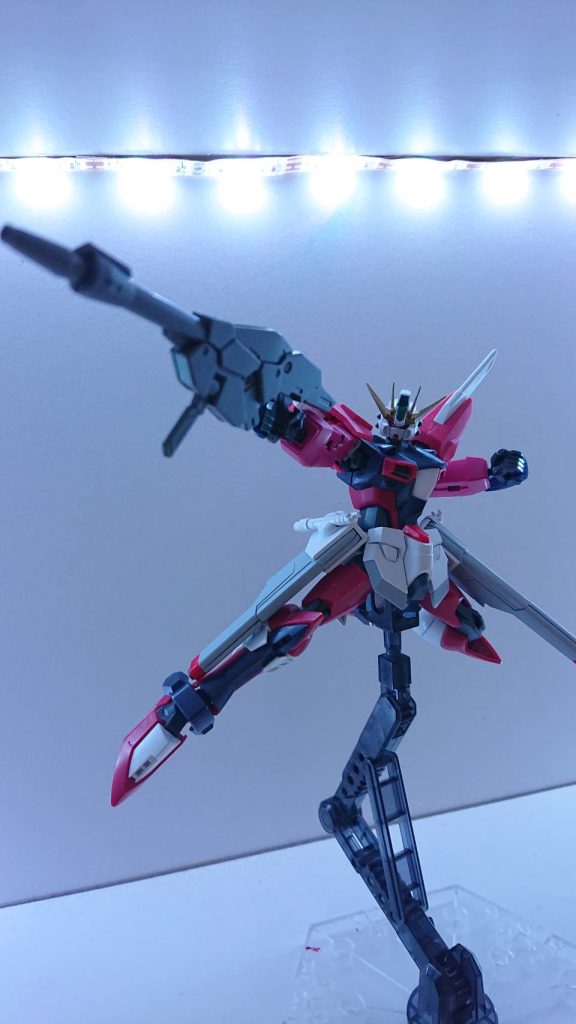 SX-2V　ビームライフル カイシキエネルギーパックが追加されたことで機体本体からのエネルギーを消費せずに使用できるようになったビームライフル。威力も絶大となっている。