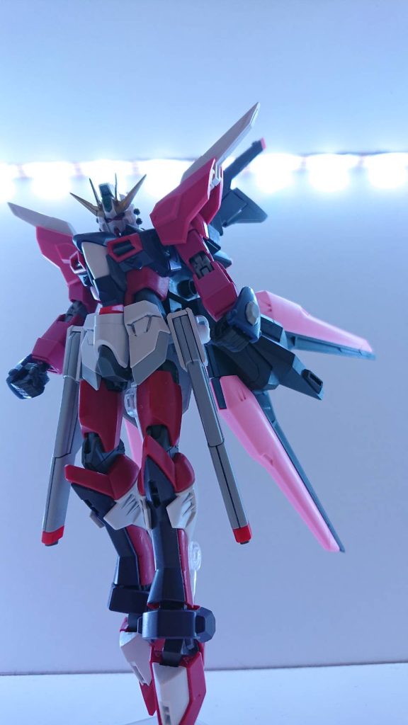GXE-928/Vn＋GTSW1Σ　インフィニスガンダムルインベルナージュインフィニスガンダムベルナージュが現れ、専用バックパック開発した内の1つ、”ギガンティックシステムウェポンΣ式 ルイン”を取り付けた時の名称。遠距離砲撃特化であり、インフィニスガンダムバスターの強化発展機とされている。