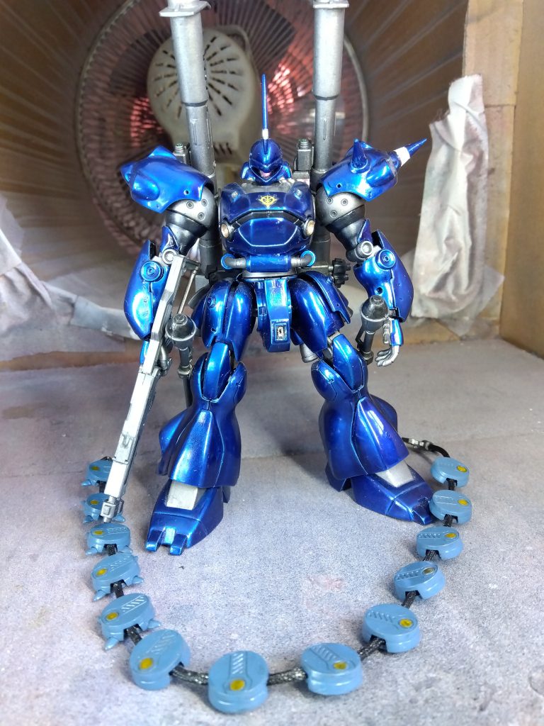 かなり前、偶然ヨドバシドットコムで注文できたもので、初めてちゃんとしたエアブラシでのキャンディ塗装作品です。