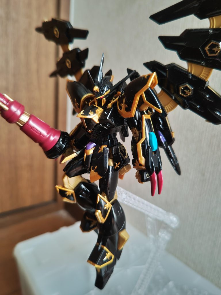 イメージとしてはこう……!!「ふふふ…オルフェを倒したか…流石と言うべきか？」キラ·ラクス「「……!!?」」「だが……奴は兄妹の中でもNo.2…私が真の完成されたアコード！」……て言ういかにも裏ボス的なやつよ!!