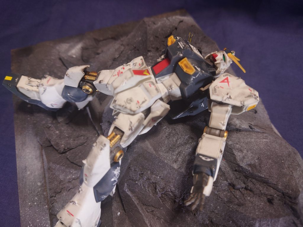 白き残影–4枚目/制作者：KNZ