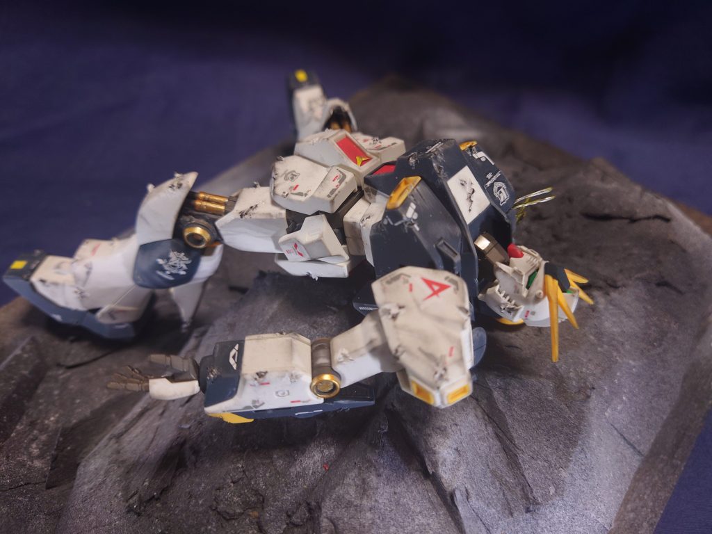 白き残影–5枚目/制作者：KNZ