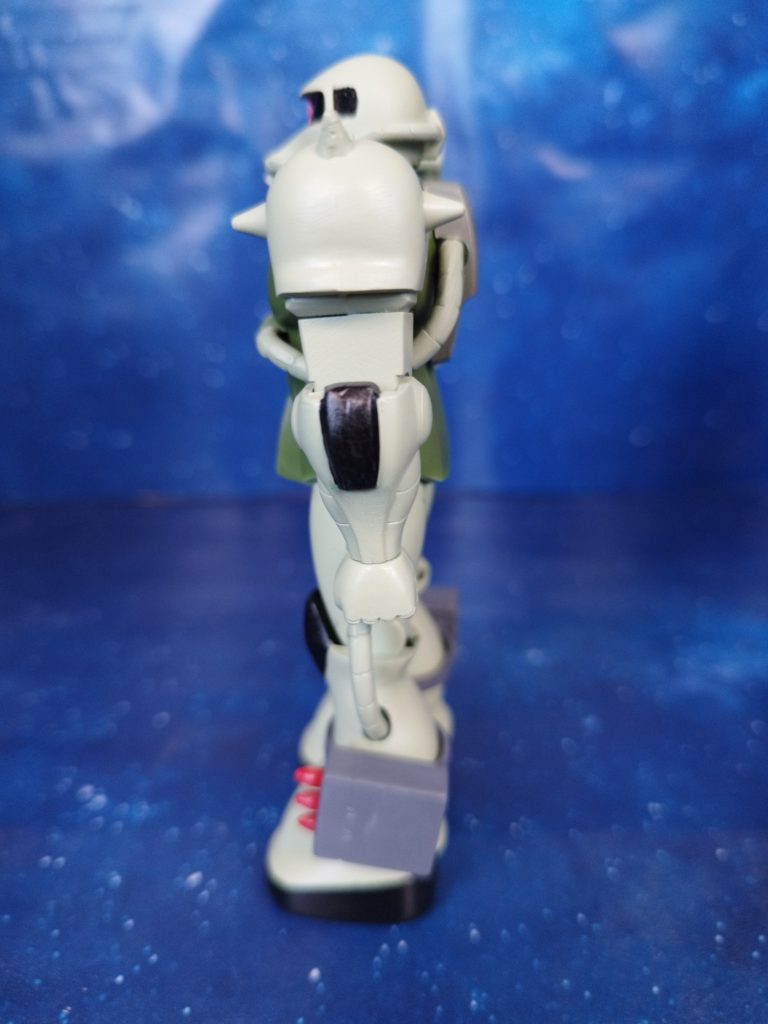 よく見るとスパイクがガタガタ…別途気が向いたら修正します……