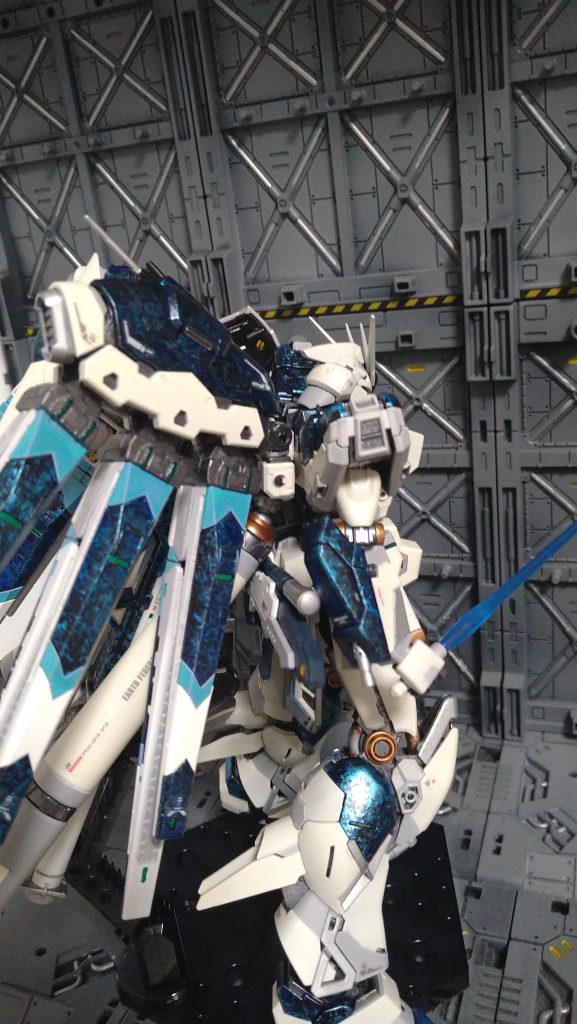 缶スプレーでがんばりました。白色部分はレモンホワイト。こまかいところはガンダムマーカーがんばりました。