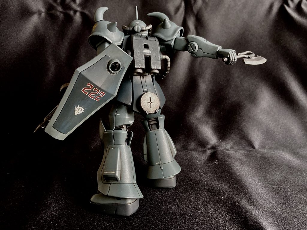 ヴィレルボガージュで英軍をボコったドイツ戦車隊のエース ミハエル・ヴィットマンをイメージしてクレオスの三種類のジャーマングレーで塗装ナンバー222もヴィットマン搭乗車に倣いました(諸説あり)