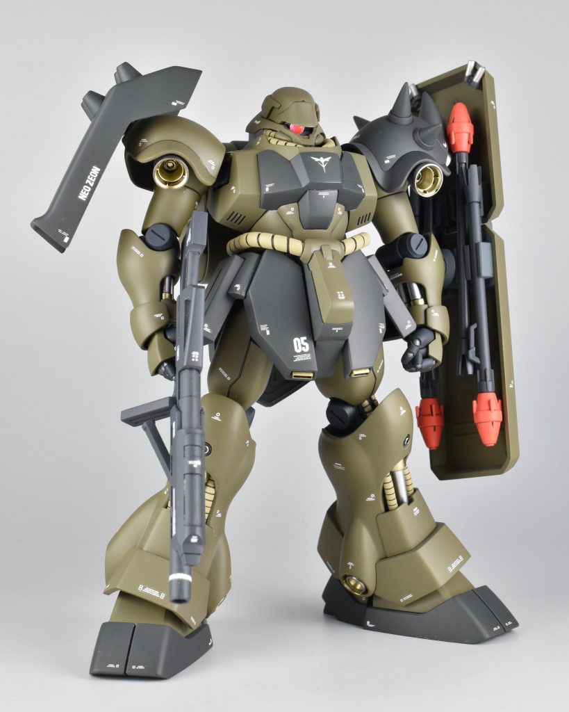 ビーム・マシンガン装備