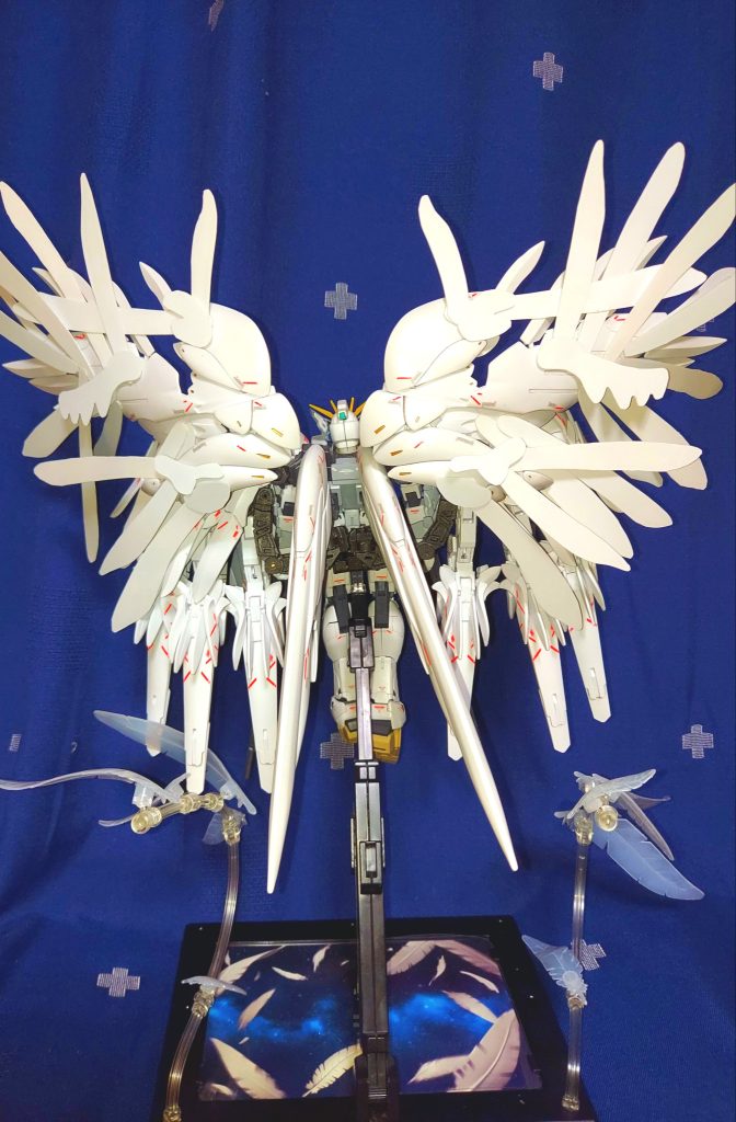 うしろなの本体が重さでズレてるの(@￣ρ￣@)