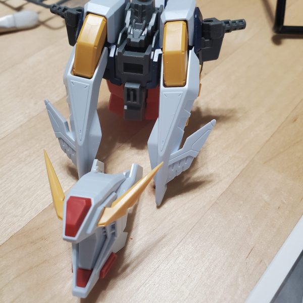 ようやくXI GUNDAMに…