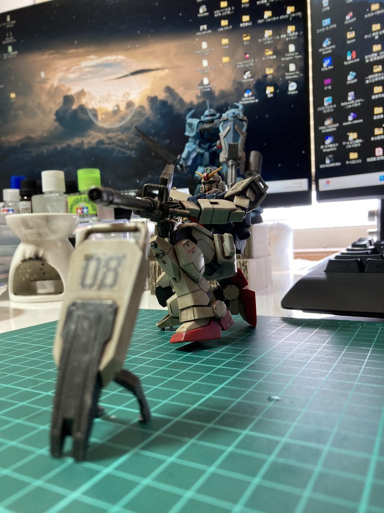 無改造でのポージングはちょっと無理がありますね