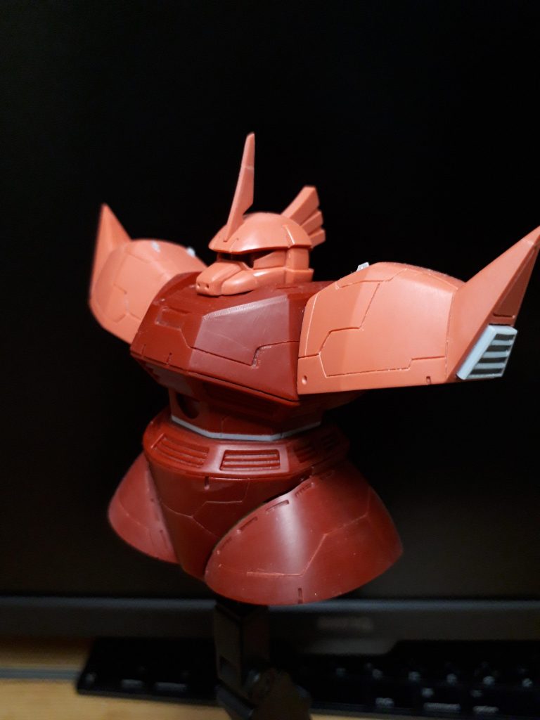 肩のダクトはプラバンで作成。めんどくさかったーw胴体も1mm長くしました。思い通りに作れるようになりたいわ〜（のんびりやります）閲覧ありがとうございました