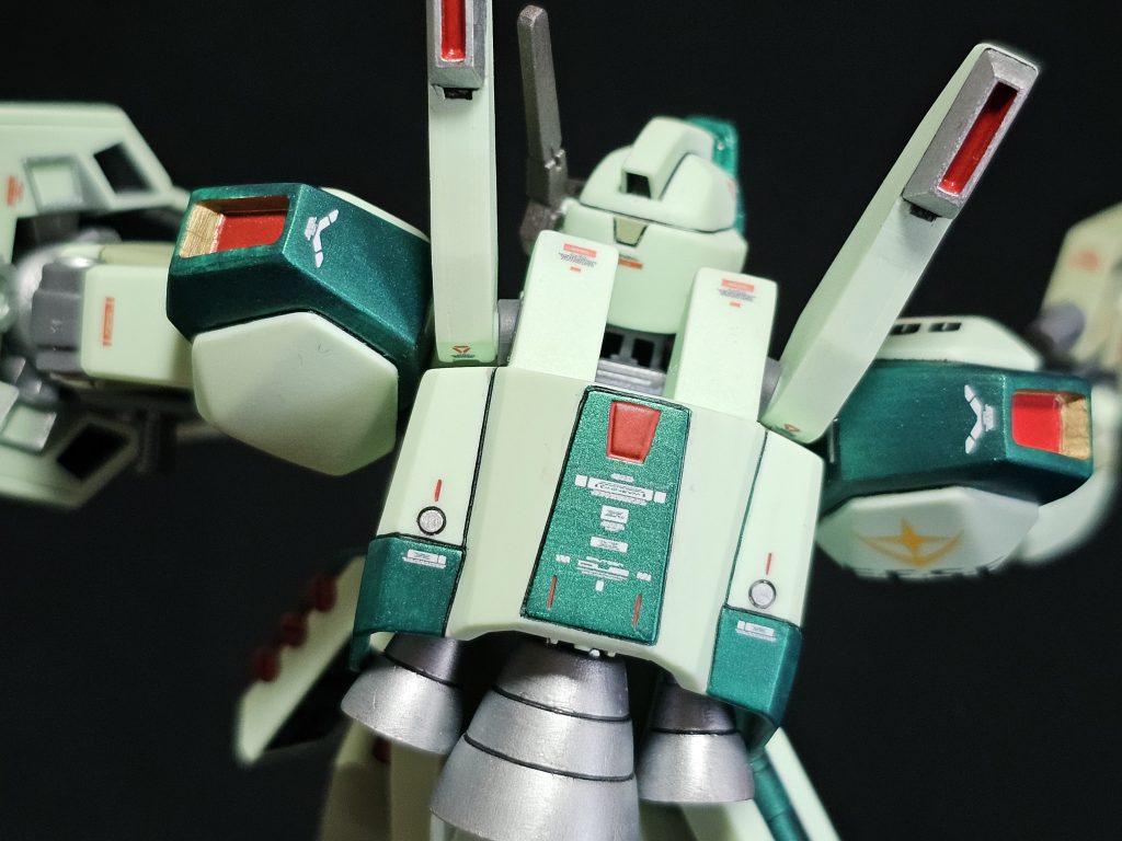 この、大型ジェガンタイプでは駄目だ！–4枚目/制作者：くぼせっけ