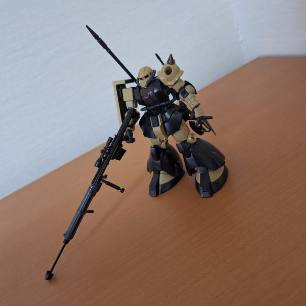 ガンプラ MG 1/100 MS-05L ザク・スナイパー 旧ザク 完成品