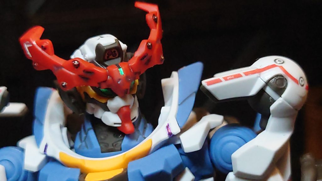 カッコいいんですが、やはりエ◯ァっぽさありますねぇ