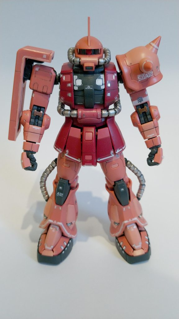 スミ入れと部分塗装。パイプは、パーツの中でも一番傷みそう→取り替えが多そう→じゃあいちいち色は塗らなそうという自己解釈てシルバーで無塗装表現 しかしまあ、部分塗装の所はモロにわかるなぁ