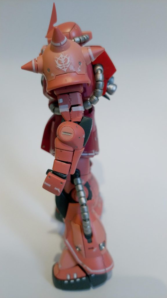 あ、手のシール剥がれかけてる