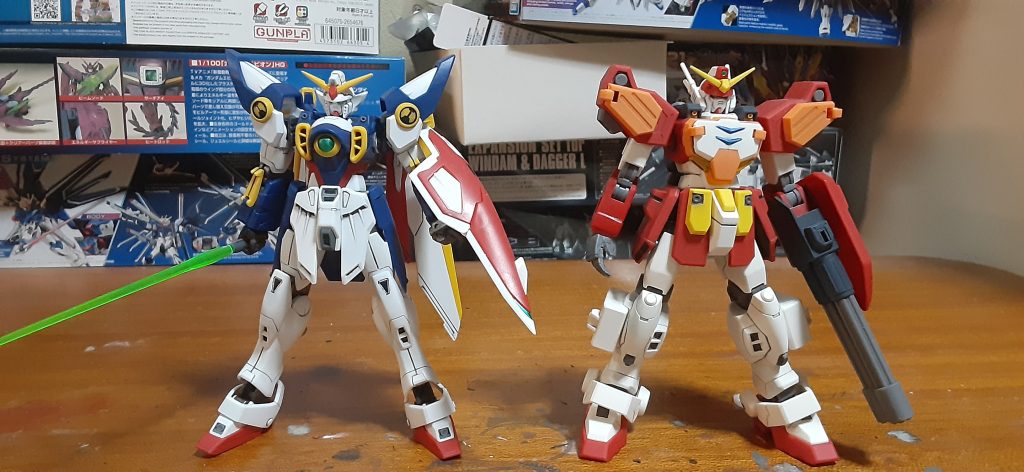 加工前の画像は無いですが、最近出た四機と並べたら背が低くかったので延長、違和感無くなりました。