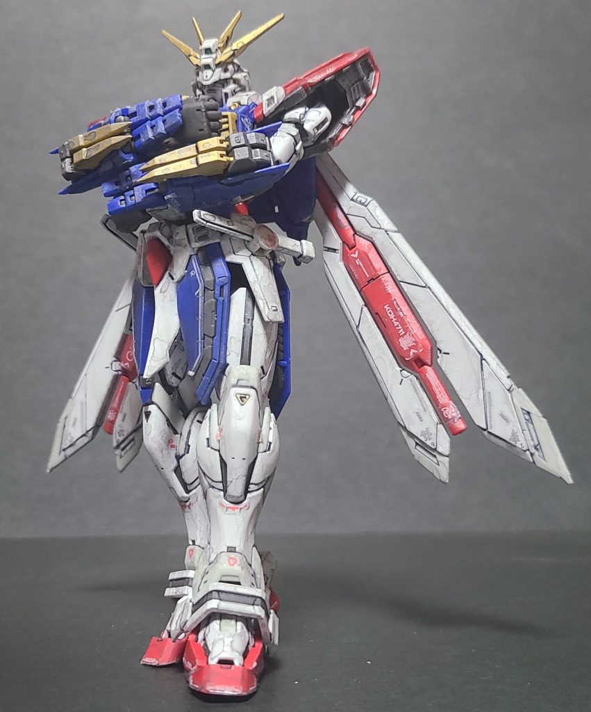 ゴッドガンダムと言えばこれっていうポーズも一応おさめました。