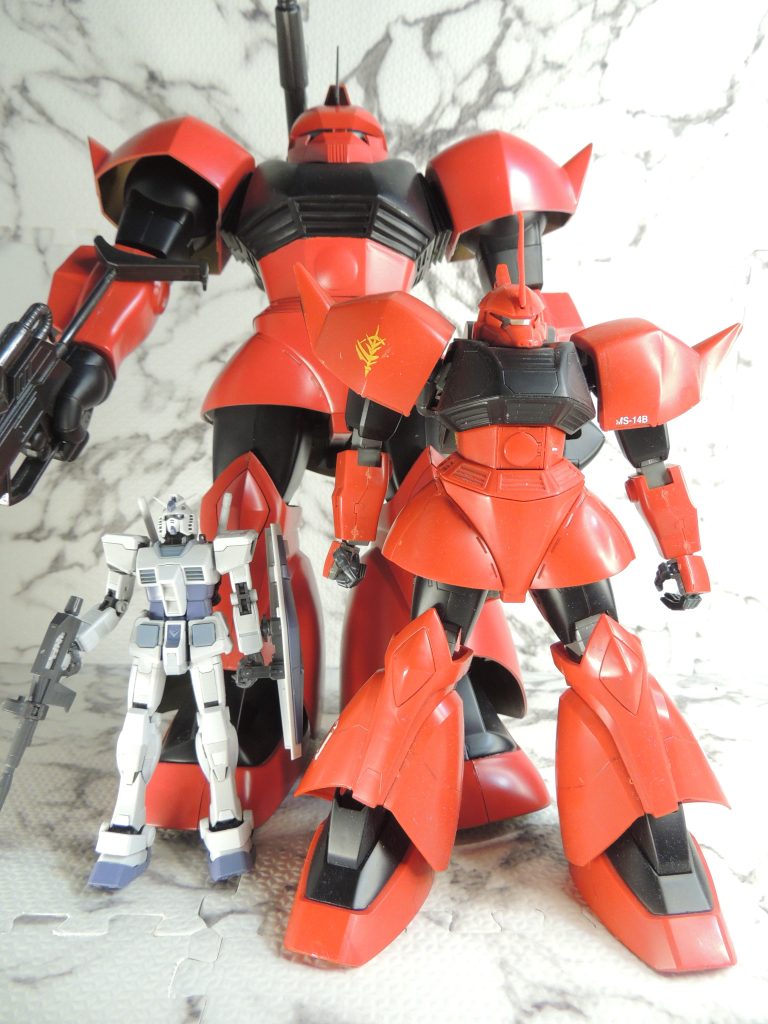 比較の為にMGを設置(カラーの確認用ジャンク品を購入)