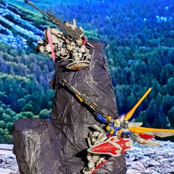 ガンダムアーティファクトジオラマ『誰のための戦い』