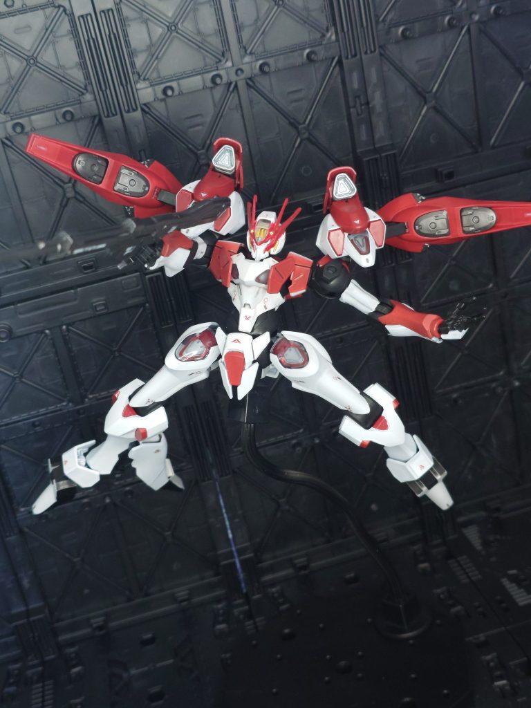 ⑱　ガンダムファラクト(ヒゲダルマ専用機)