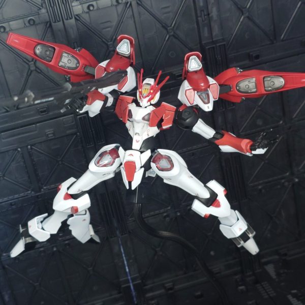 ⑱　ガンダムファラクト(ヒゲダルマ専用機)