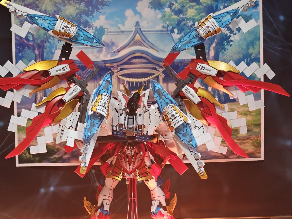 リアちゃっかり髪とリボンっぽい装飾付けてますw