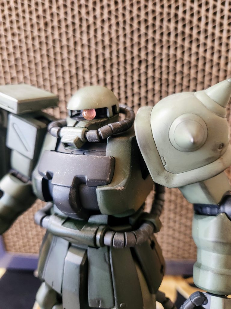 個人的にはMSバリエーションや出番が多いザクが一番好きな機体です♪