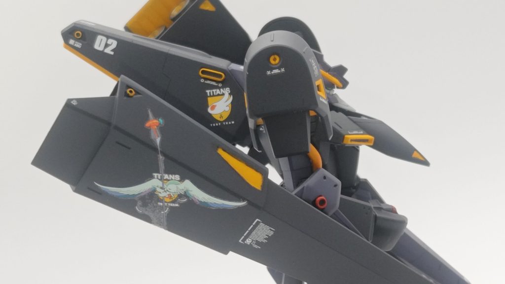 えっと、AOZはメインストーリーをマンガ？で読んだきりなので、デカールを購入しても大変でした。デカール間違っていないことを祈ります。