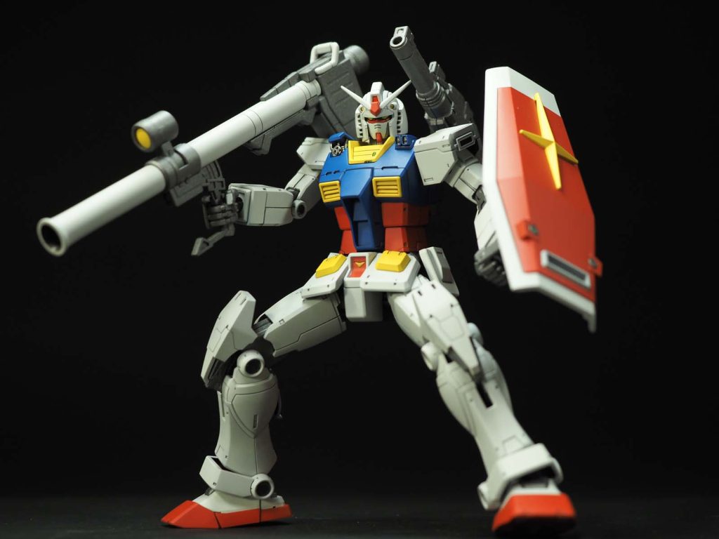 箱絵のポーズで。